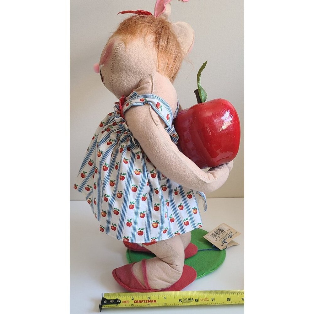 Annalee Mobilitee Country Girl Bunny Holding Apple Vintage 1995 Dolls 18" - Picture 12 of 13